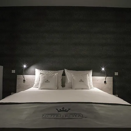 Отель Royal 3*