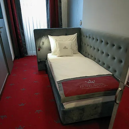 Royal קרלסרוהה