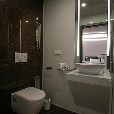 فندق Royal 3*