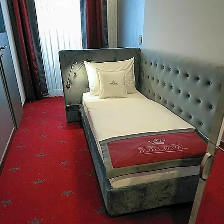Royal Hotel